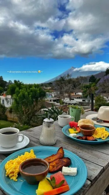 Selah Hotel & Coffee Antigua